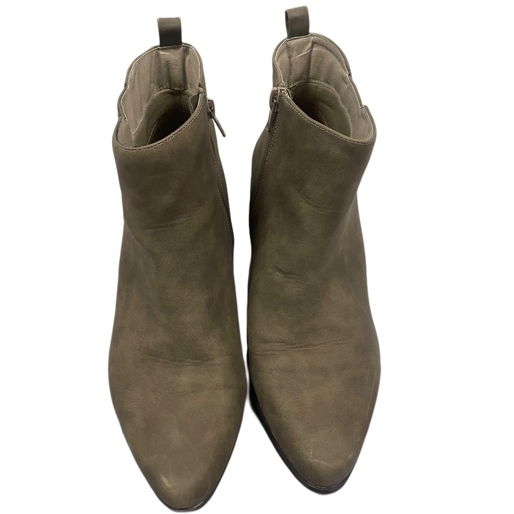 Heeled boot - Picture 2 of 5